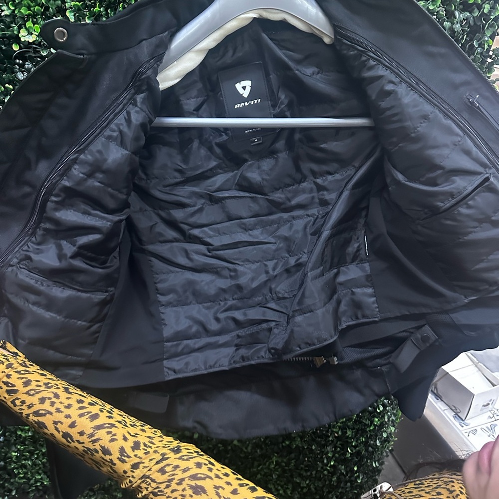 Motorcycle jacket - Picture 5 of 8